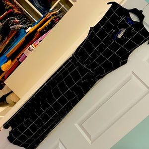 Apt 9 jumpsuit  NWT